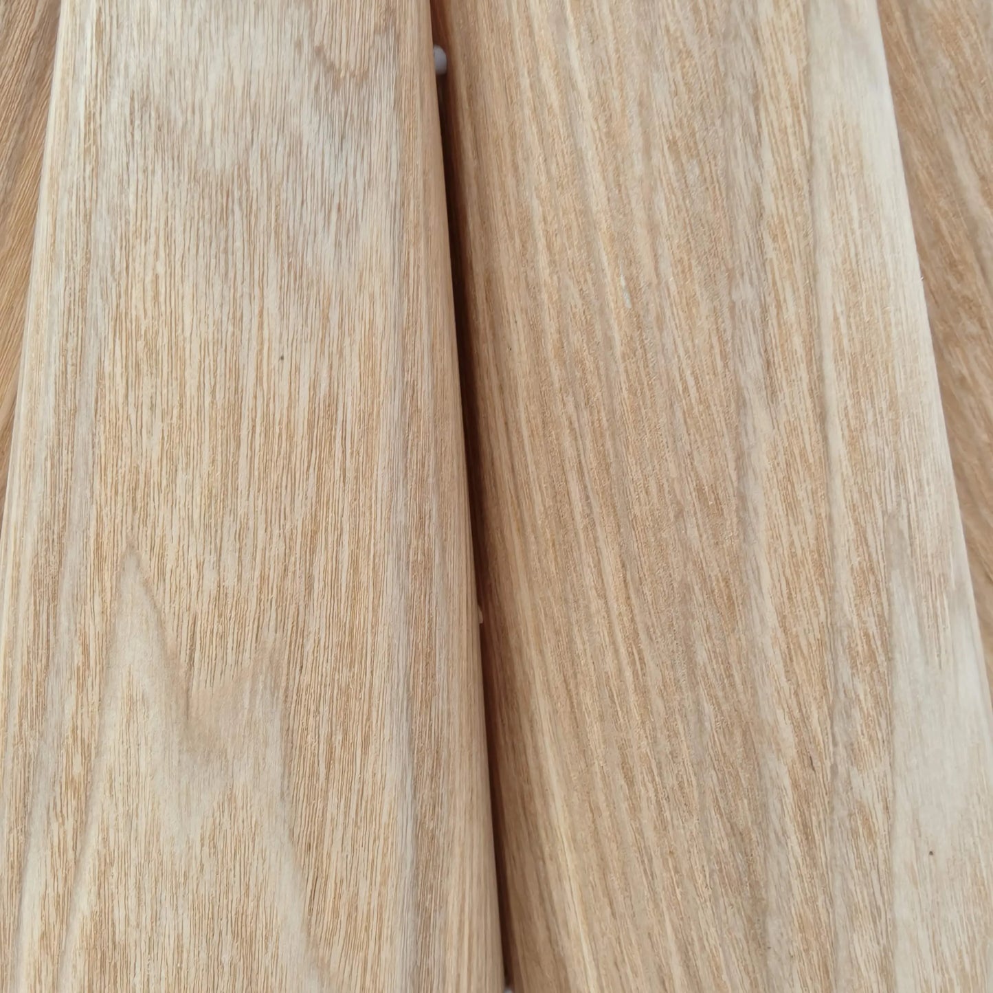 Nordic Scallop Wooden Lampshade for Table & Floor Lamps – E27/E26